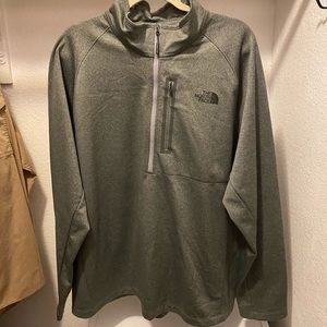 North Face Pull Over